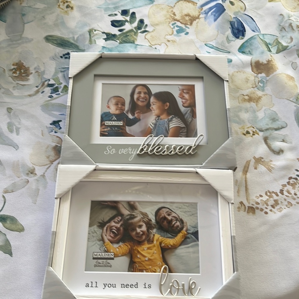 NWT Picture Frame bundle